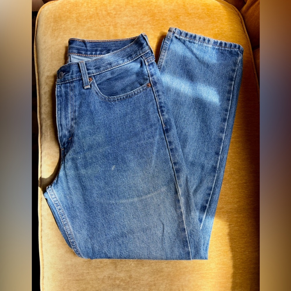 Rad Vintage LEVI’S 550s 32x30